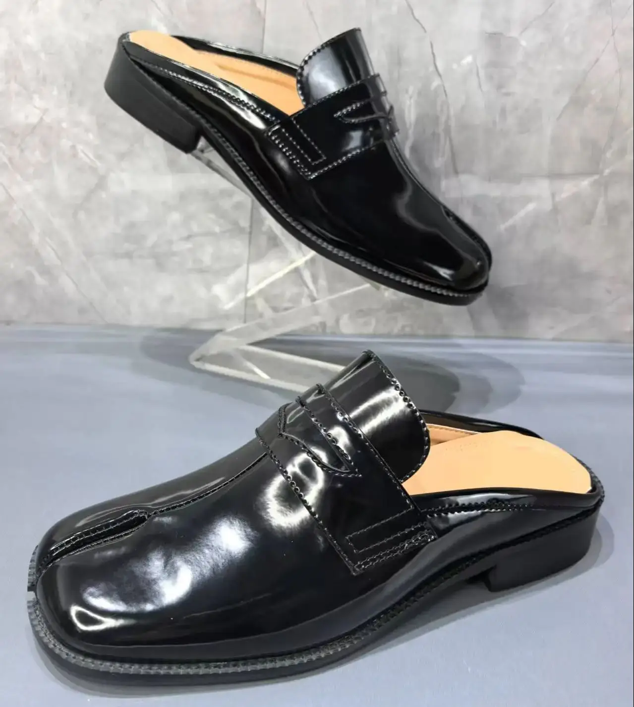 Split Toe Tabi Men's Slippers  - Men'S Shoes With Toes ulasan dan harga